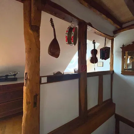 Emma Im Morsbacher Hof *