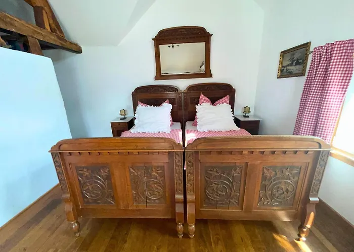 Emma Im Morsbacher Hof *